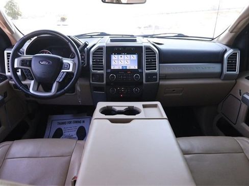 Used 2017 Ford F350 Lariat w/ Chrome Package image 19