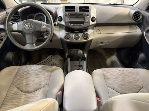 Used 2011 Toyota RAV4 2WD w/ Base L4 Extra Value Pkg image 21