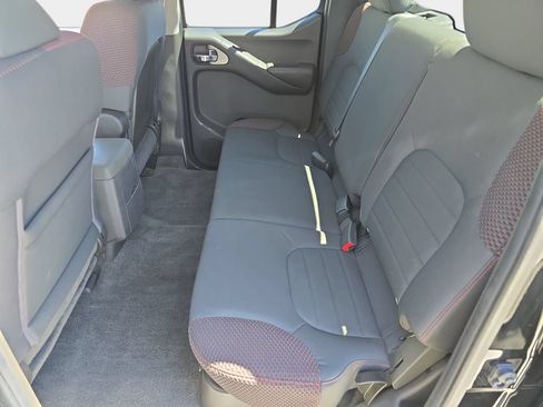 Used 2010 Nissan Frontier PRO-4X RWD image 16