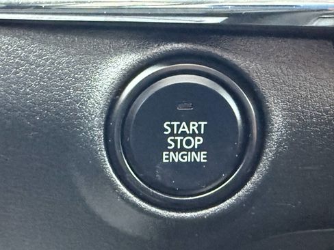 Used 2023 MAZDA MAZDA3 s image 24