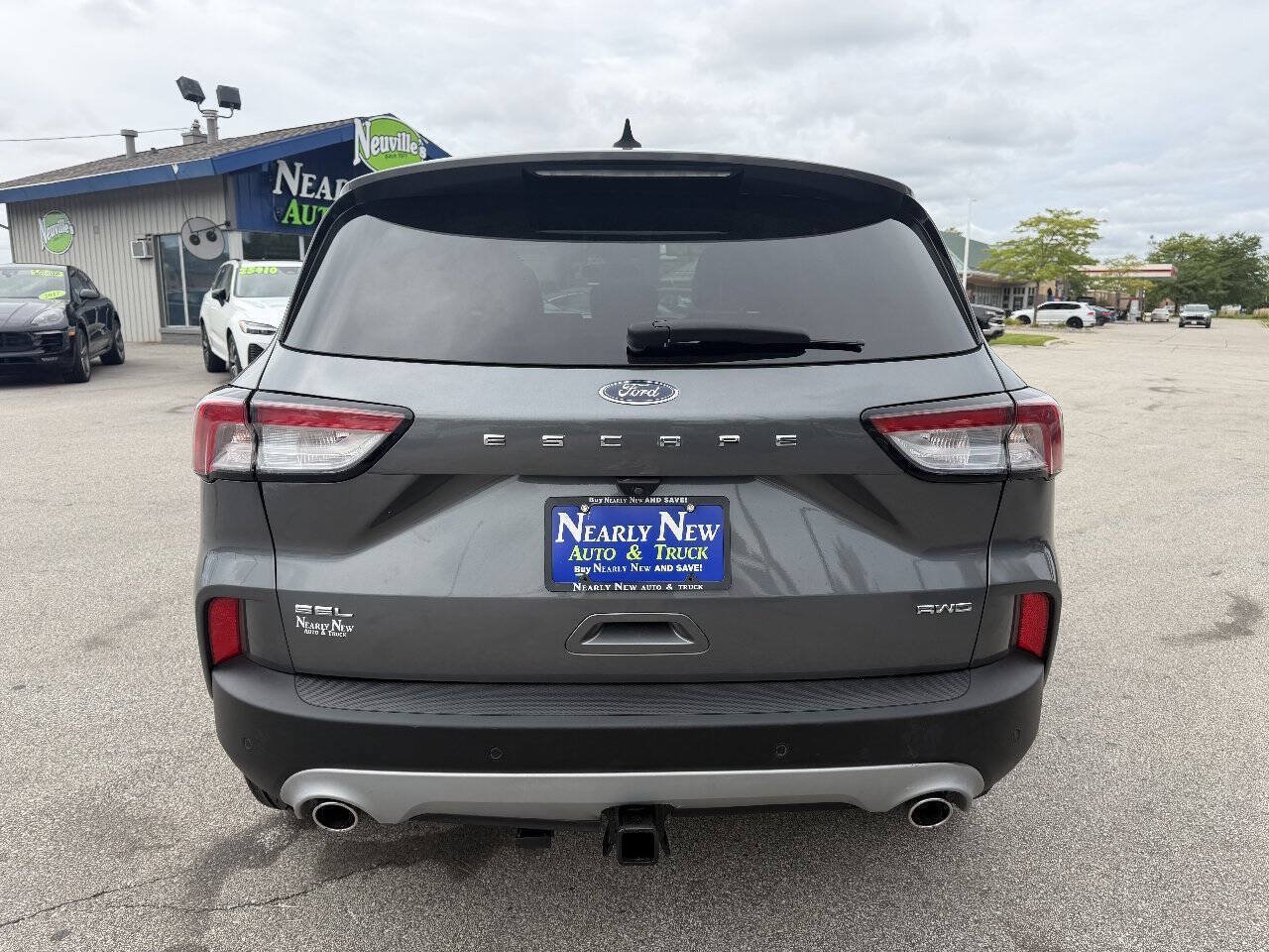 Used 2022 Ford Escape SEL w/ Equipment Group 302A AWD/4WD image 6