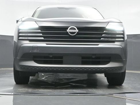 Used 2025 Nissan Kicks SV AWD/4WD image 20