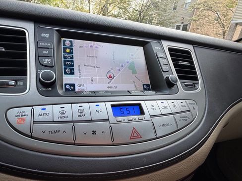 Used 2014 Hyundai Genesis 3.8 w/ Premium Package 02 image 21