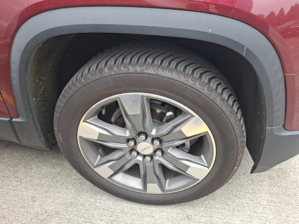 Used 2017 GMC Acadia SLT AWD/4WD image 6