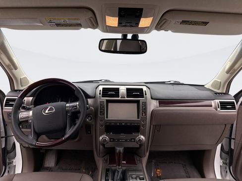 Used 2019 Lexus GX 460 Premium image 14