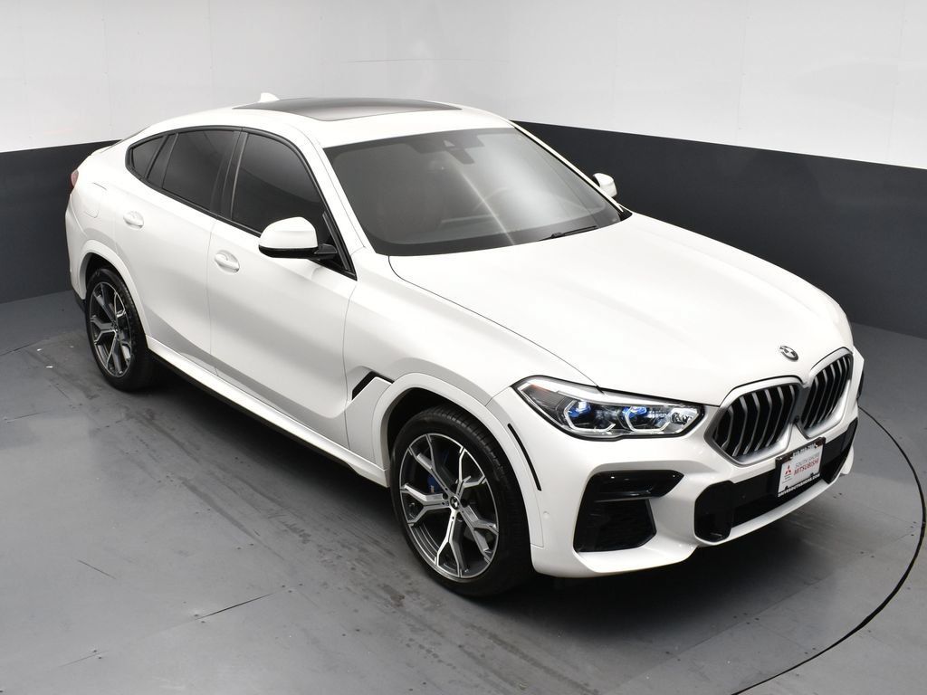 Used 2022 BMW X6 xDrive40i w/ Executive Package AWD/4WD image 17