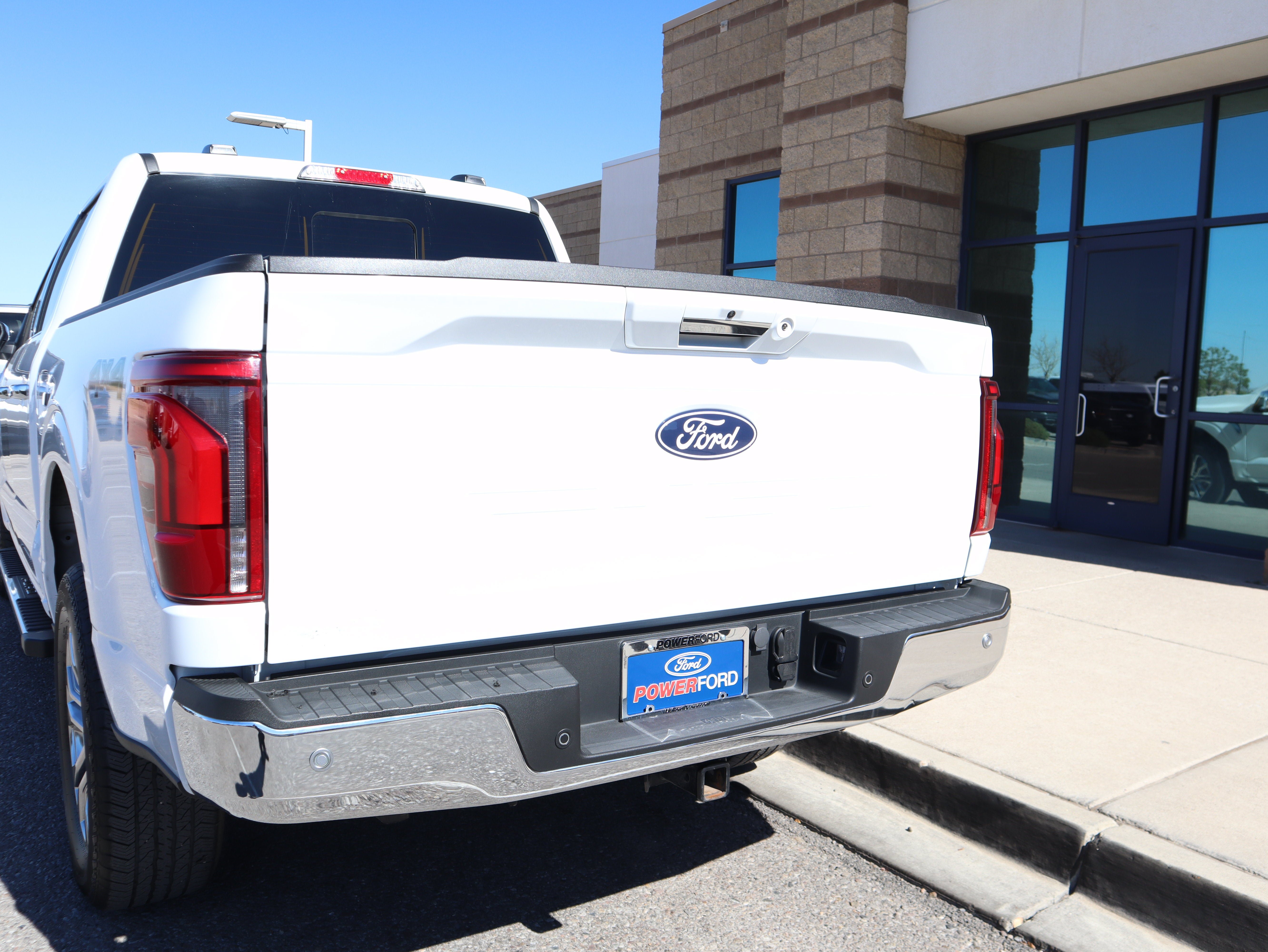 Used 2024 Ford F150 Lariat AWD/4WD image 19