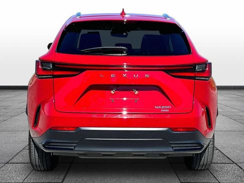 Used 2022 Lexus NX 250 AWD image 4