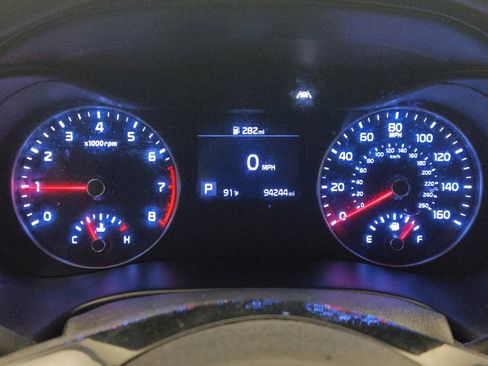 Used 2020 Kia Forte LXS FWD image 23