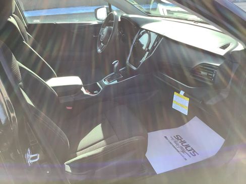 Used 2025 Subaru Outback Premium image 7
