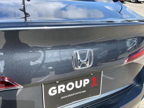 Used 2025 Honda Civic Sport image 10