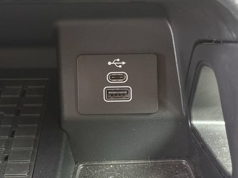 Used 2025 Ford Ranger Raptor AWD/4WD image 21