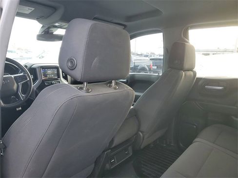 Used 2021 Chevrolet Silverado 1500 Custom Trail Boss w/ Safety Confidence Package image 11