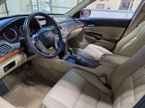 Used 2012 Honda Accord EX-L image 16