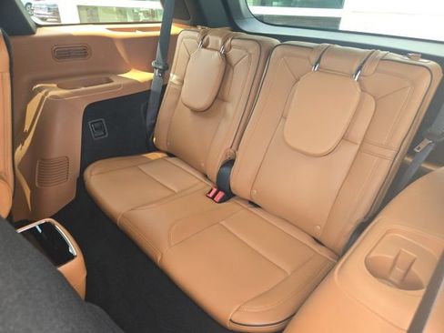 Used 2025 Lincoln Aviator Black Label AWD/4WD image 30