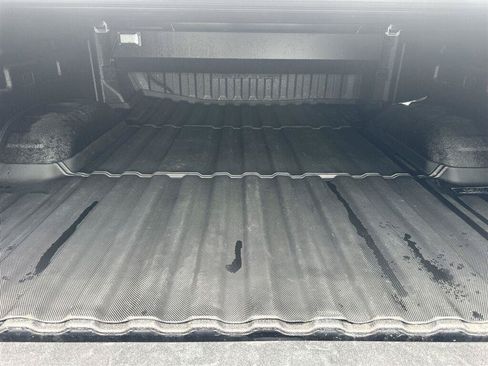 Used 2025 GMC Sierra 3500 Denali Ultimate AWD/4WD image 23