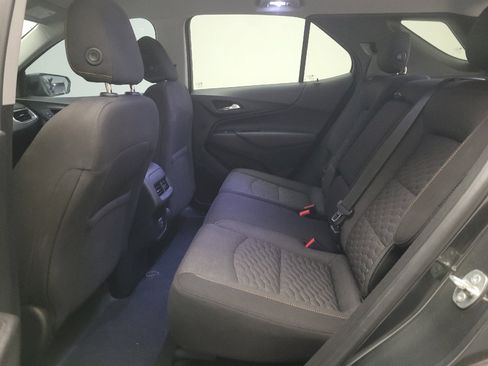 Used 2019 Chevrolet Equinox LT FWD image 18
