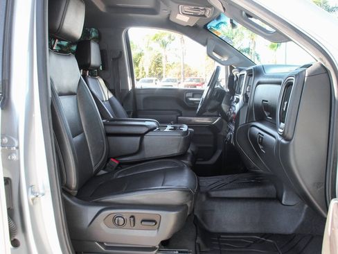 Used 2020 Chevrolet Silverado 3500 LTZ w/ Gooseneck/5TH Wheel Package image 38