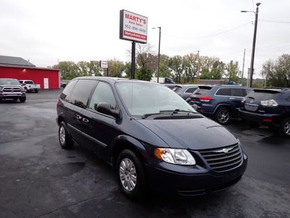 Used 2007 Chrysler Town & Country