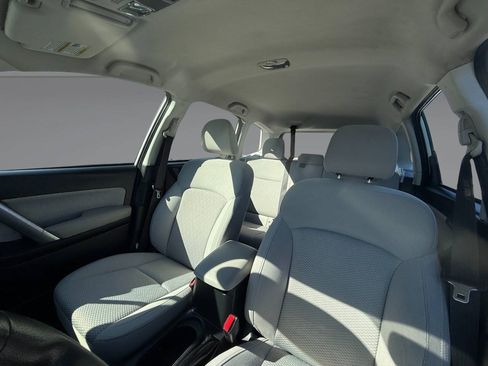 Used 2018 Subaru Forester 2.5i w/ Alloy Wheel Package AWD/4WD image 12