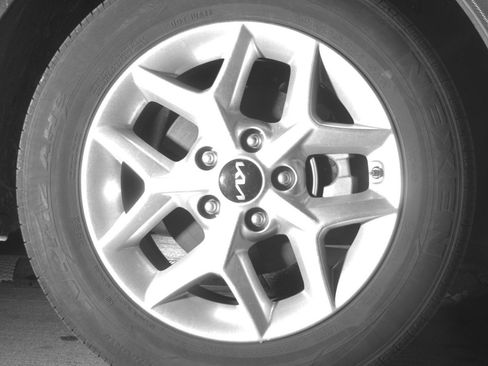 Used 2025 Kia Soul LX w/ LX Technology Package image 13