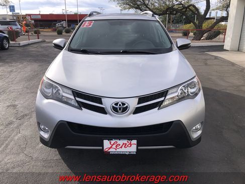 Used 2013 Toyota RAV4 XLE image 3