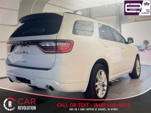 Used 2025 Dodge Durango GT AWD/4WD image 2