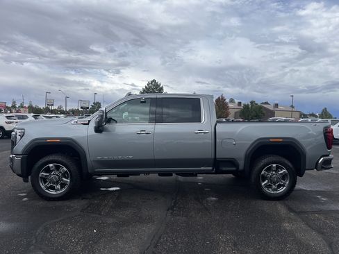 New 2026 GMC Sierra 2500 SLT AWD/4WD image 7