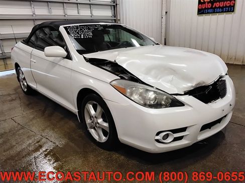 Used 2008 Toyota Solara SLE image 1