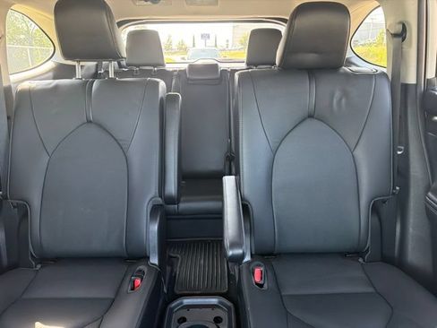 Used 2021 Toyota Highlander Limited AWD/4WD image 15