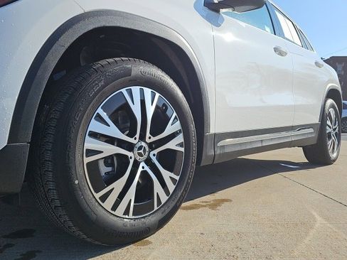 Certified 2025 Mercedes-Benz GLA 250 4MATIC image 5