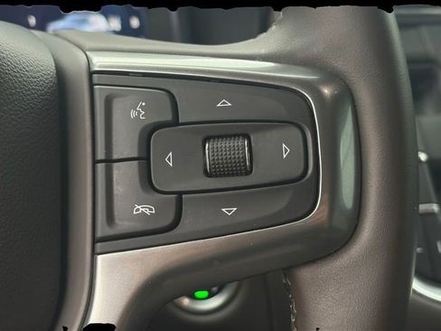 Used 2024 Chevrolet Tahoe Z71 w/ Luxury Package AWD/4WD image 10