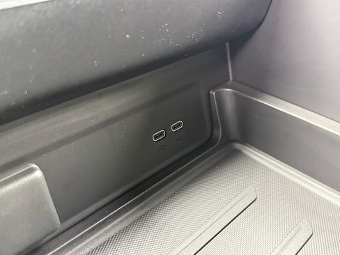 New 2026 GMC Sierra EV Elevation w/ Premium Package image 22