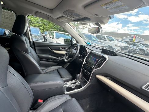 Used 2020 Subaru Ascent Limited w/ Technology Package AWD/4WD image 14