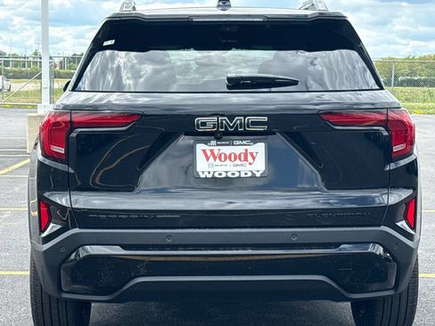 New 2027 GMC Terrain Elevation w/ Black Edition AWD/4WD image 9
