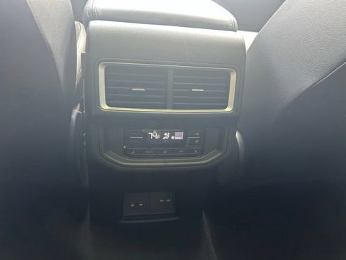 Certified 2024 Volkswagen Atlas SEL AWD/4WD image 48