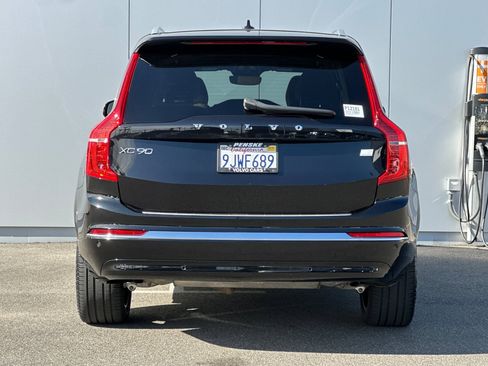 Used 2024 Volvo XC90 T8 Ultimate w/ Protection Package Premier image 4