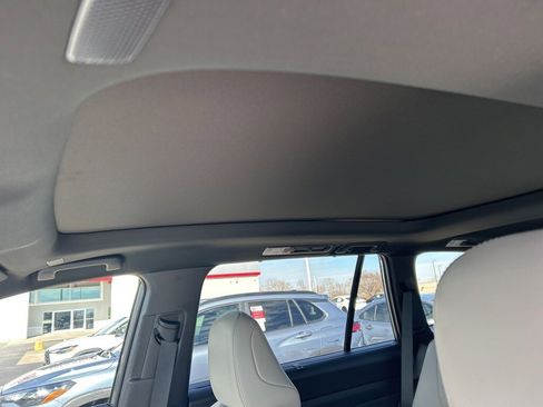 Used 2026 Toyota Grand Highlander AWD Hybrid image 5