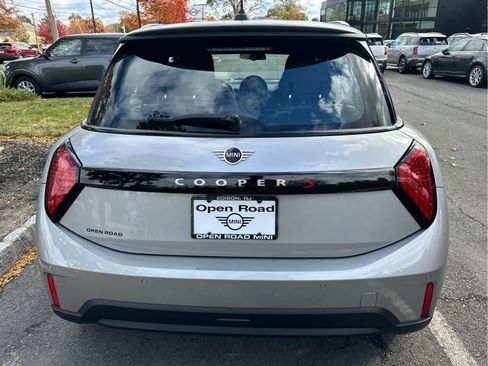 Used 2025 MINI Cooper S image 3