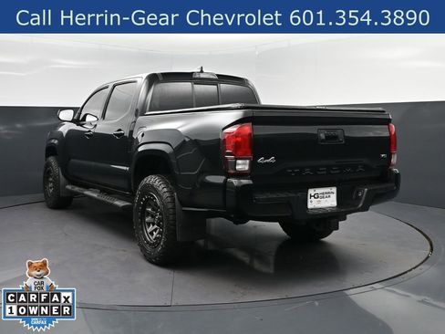 Used 2023 Toyota Tacoma SR AWD/4WD image 5