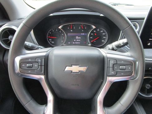 Used 2023 Chevrolet Blazer LT image 24
