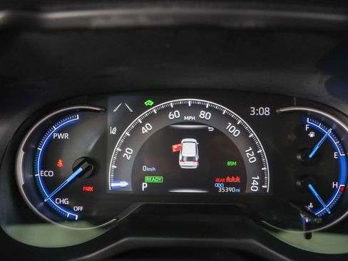 Used 2023 Toyota RAV4 XLE Premium image 15