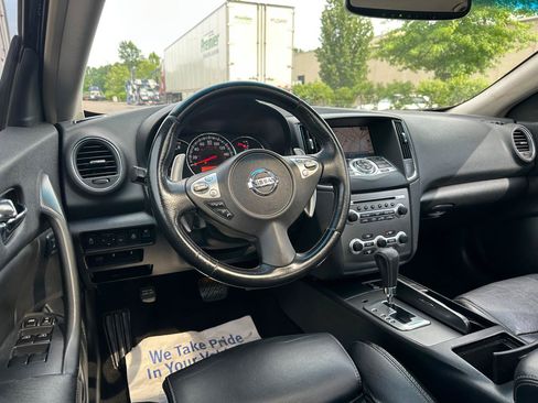Used 2011 Nissan Maxima 3.5 SV w/ Sport Pkg FWD image 15