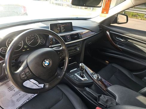 Used 2013 BMW 328i xDrive Sedan AWD/4WD image 11