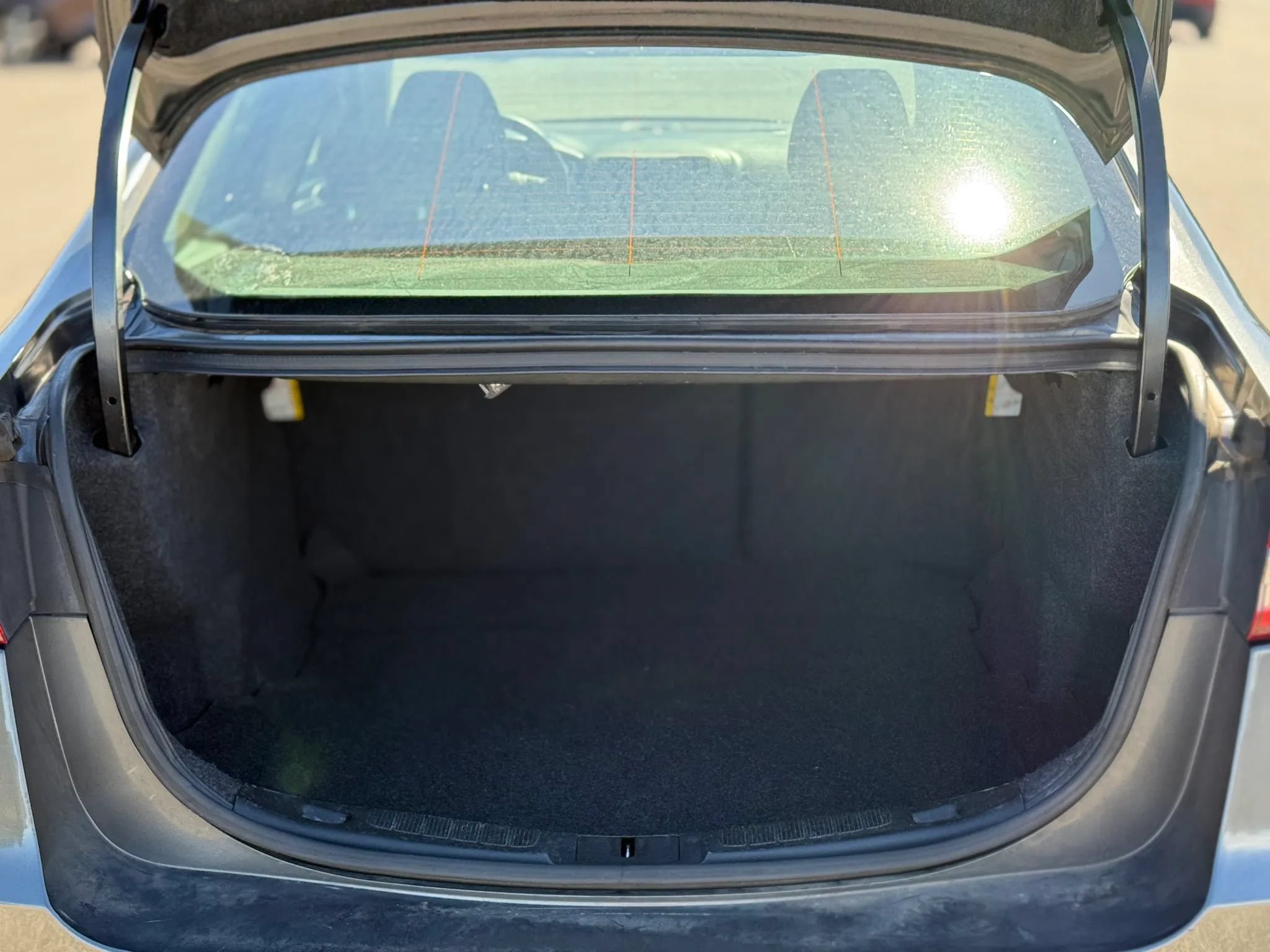 Used 2019 Ford Fusion SE FWD image 28