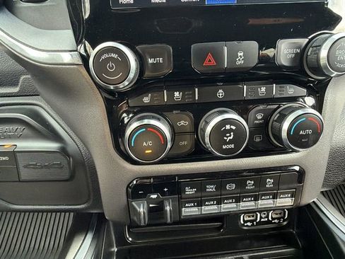 Used 2022 RAM 3500 Laramie image 30