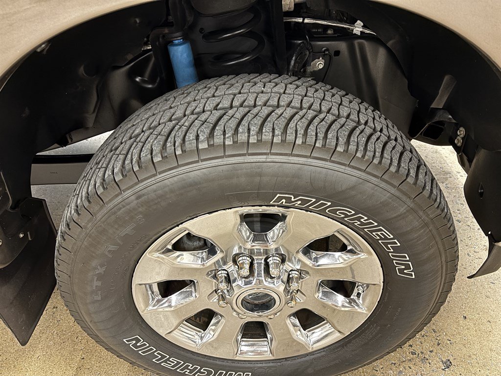 Used 2017 Ford F250 Lariat w/ Chrome Package AWD/4WD image 25