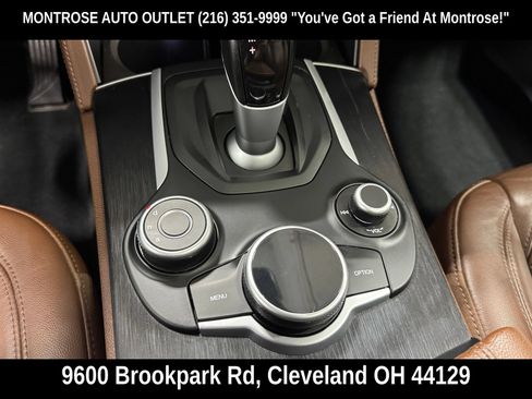 Used 2019 Alfa Romeo Stelvio AWD image 26