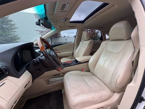Used 2011 Lexus RX 350 2WD w/ Premium Pkg image 11