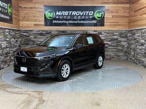 Used 2023 Honda CR-V LX image 4